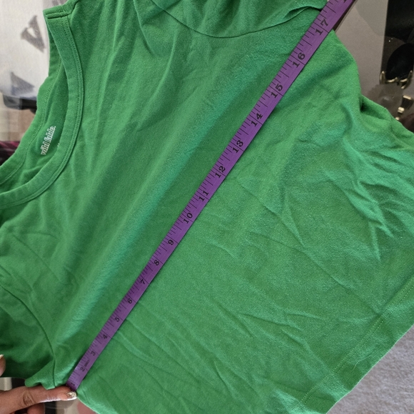 Target Wild Fable Green Short Sleeve Crop Top T-Shirt Womens Size Medium Casual - Picture 6 of 6